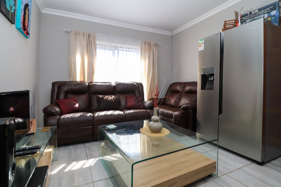 3 Bedroom Property for Sale in Flamwood North West
